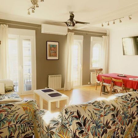 Un Hogar En El Centro Con Parking Gratuito Apartment Zaragoza Exterior photo