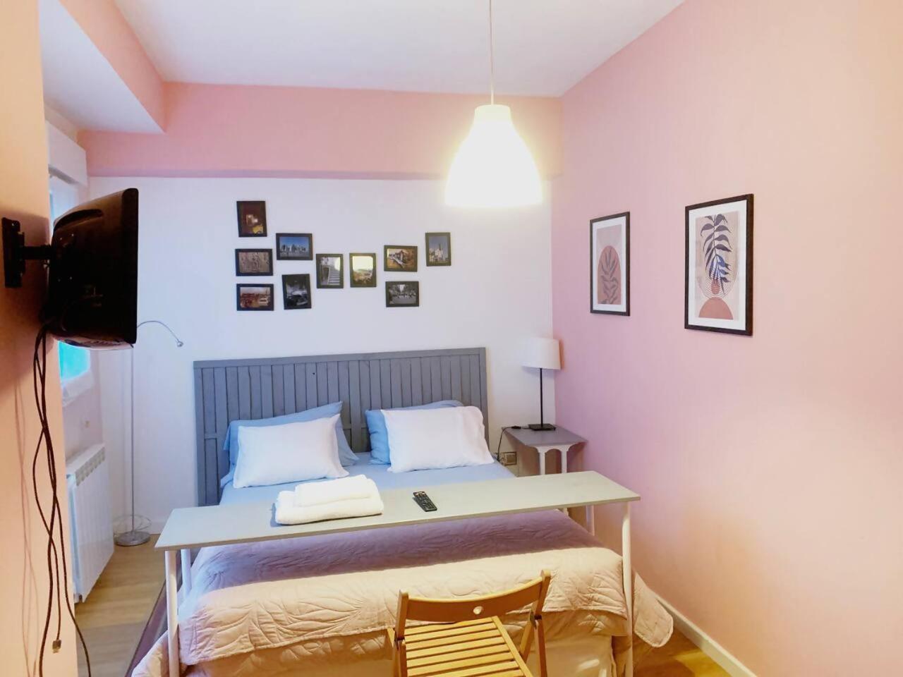 Un Hogar En El Centro Con Parking Gratuito Apartment Zaragoza Exterior photo